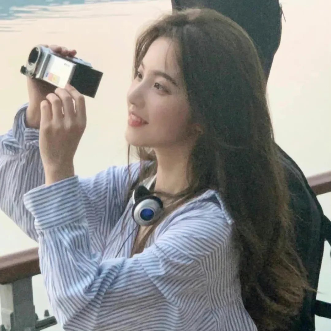 莫滕船长与蜘蛛女王